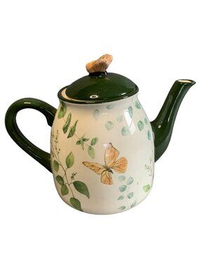 Cracker Barrel Nature Ceramic Teapot Susan Winget 48 Oz Butterfly Design w/Box